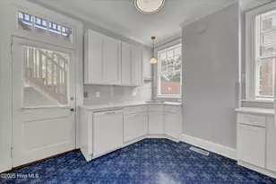8 S 7th St, Wilmington, NC 28401 - Photo 21