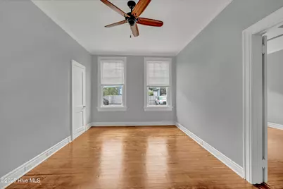 8 S 7th Street, Wilmington, NC 28401 - Photo 13