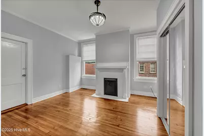 8 S 7th Street, Wilmington, NC 28401 - Photo 11