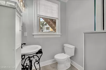 8 S 7th Street, Wilmington, NC 28401 - Photo 19