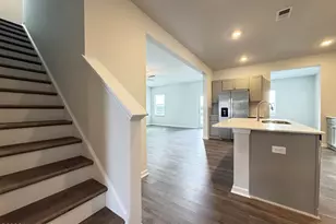1098 Hanson Dr, Leland, NC 28451 - Photo 5
