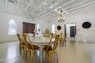 1300 Evans St, Morehead City, NC 28557 - Photo 19