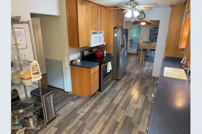 101 Hughes Lane, New Bern, NC 28560 - Photo 19