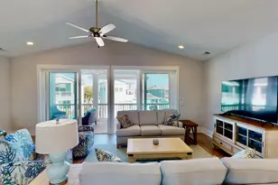 213 Red Lewis Dr, Kure Beach, NC 28449 - Photo 7