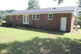 91 N Elmhurst St, Clarkton, NC 28433 - Photo 25
