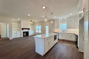 7515 Sweetwater Dr, Nashville, NC 27856 - Photo 9