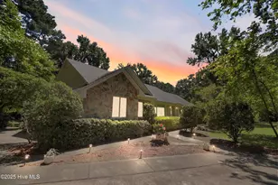 1601 Cambridge Dr, Kinston, NC 28504 - Photo 5