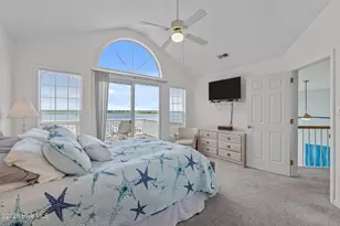 8722 Emerald Plantation Rd, Emerald Isle, NC 28594 - Photo 47