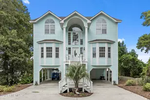 8722 Emerald Plantation Rd, Emerald Isle, NC 28594 - Photo 17