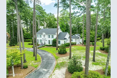 611 Queen Annes Road, Greenville, NC 27858 - Photo 43