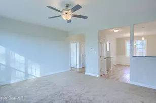 202 Broadleaf Dr, Jacksonville, NC 28546 - Photo 11