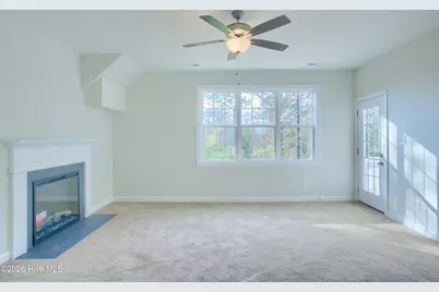 202 Broadleaf Drive, Jacksonville, NC 28546 - Photo 7