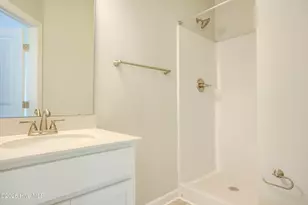 202 Broadleaf Dr, Jacksonville, NC 28546 - Photo 27