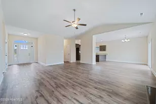 123 Sanctuary St, Jacksonville, NC 28546 - Photo 5