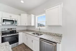 128 Sanctuary St, Jacksonville, NC 28546 - Photo 15