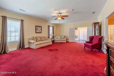 116 S Pine Street, Elizabethtown, NC 28337 - Photo 17