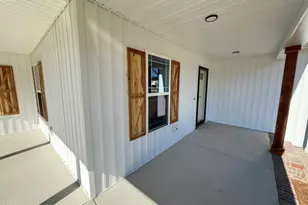 153 Hillside St, Clarkton, NC 28433 - Photo 5