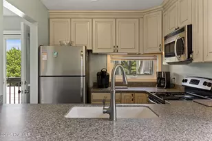 8801 Reed Dr, Emerald Isle, NC 28594 - Photo 5