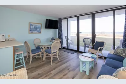 1615 Lake Park Boulevard S #Unit 106, Carolina Beach, NC 28428 - Photo 3