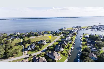 5217 Driftwood Lane, Morehead City, NC 28557 - Photo 11