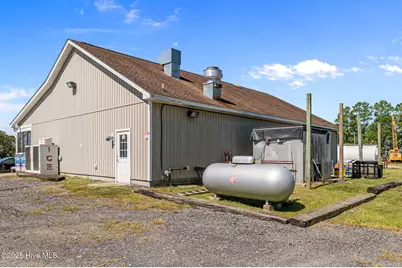 39365 US 264 Highway, Currituck, NC 27929 - Photo 3