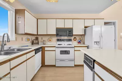 1708 W Beach Drive, Oak Island, NC 28465 - Photo 15