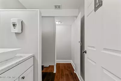 1923 Lejeune Boulevard, Jacksonville, NC 28546 - Photo 49