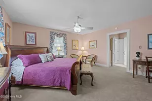 215 Pollock St, New Bern, NC 28560 - Photo 53