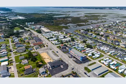 413 W Fort Macon Road, Atlantic Beach, NC 28512 - Photo 9