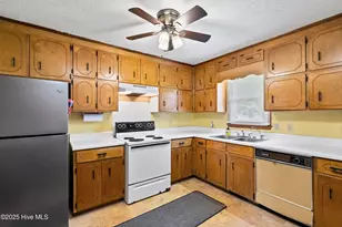 103 Top Tobacco Rd, Lake Waccamaw, NC 28450 - Photo 31