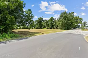 103 Top Tobacco Rd, Lake Waccamaw, NC 28450 - Photo 17
