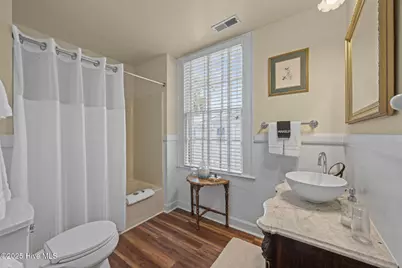 215 Pollock Street, New Bern, NC 28560 - Photo 37