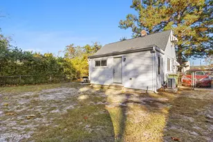 806 S 16th St, Wilmington, NC 28401 - Photo 29