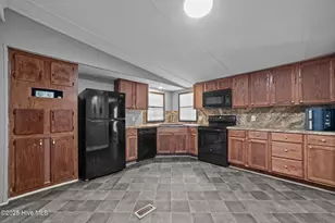 254 Warwick Dr, Pinetops, NC 27864 - Photo 21
