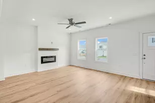 544 Burgundy Dr, Southern Pines, NC 28387 - Photo 9