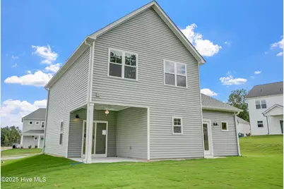 544 Burgundy Drive, Southern Pines, NC 28387 - Photo 5