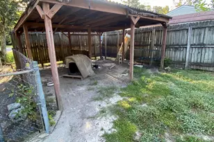 21140 Airbase Rd, Wagram, NC 28396 - Photo 17