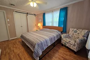 137 NW 9th St, Oak Island, NC 28465 - Photo 17