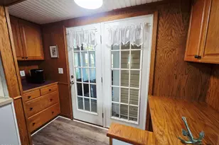 137 NW 9th St, Oak Island, NC 28465 - Photo 7