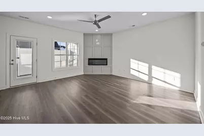 2001 Newbury Way #D, Greenville, NC 27834 - Photo 9