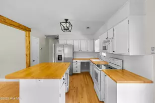 435 Sanders Ln, New Bern, NC 28562 - Photo 3