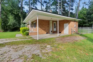 435 Sanders Ln, New Bern, NC 28562 - Photo 17