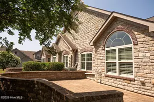 123 W Chelsea Ct, Southern Pines, NC 28387 - Photo 3
