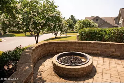 123 W Chelsea Court, Southern Pines, NC 28387 - Photo 5