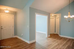 123 W Chelsea Ct, Southern Pines, NC 28387 - Photo 13