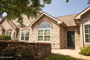 123 W Chelsea Ct, Southern Pines, NC 28387 - Photo 7