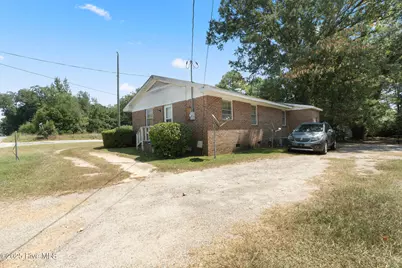 201 Lee's Mill Road, Laurinburg, NC 28352 - Photo 35