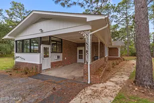 198 E Boiling Spring Rd, Southport, NC 28461 - Photo 5