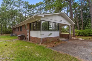 198 E Boiling Spring Rd, Southport, NC 28461 - Photo 3