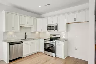 253 Townhome Ln, Southern Pines, NC 28387 - Photo 15